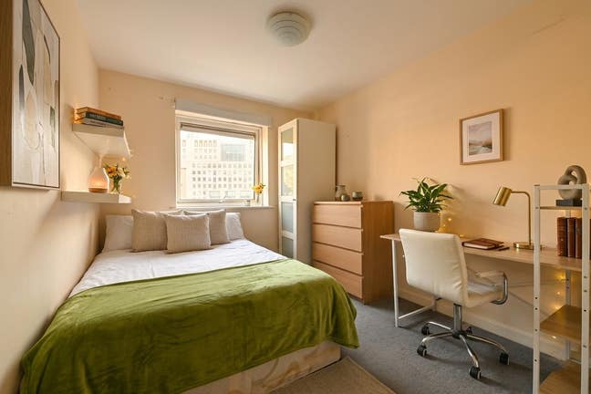 ✨Stunning Double Room| Canary Wharf E14 | 🔥 Dlr Main Photo