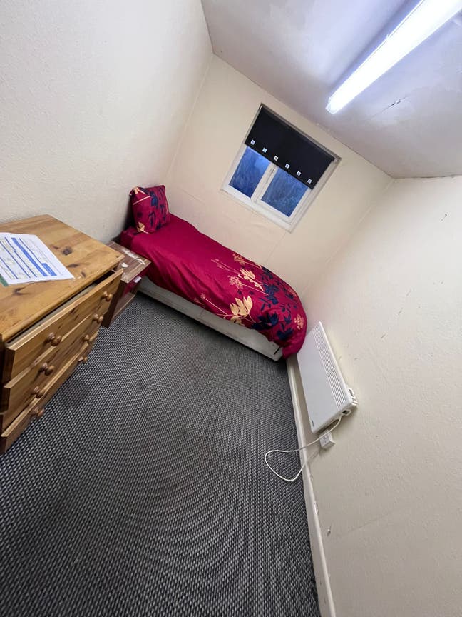 Room Available Warstock rd  Main Photo