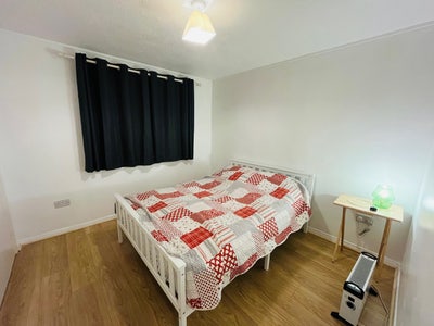 Clean fully furnished 1 bedroom flat Main Photo