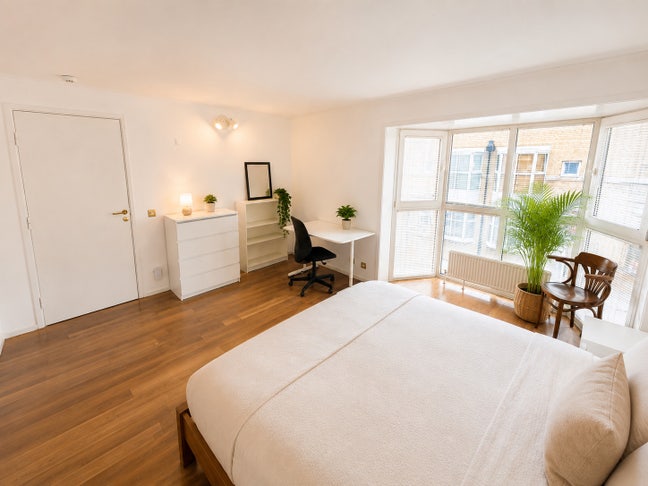 Huge Room In Serene Dockside House 🌅 Main Photo