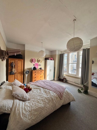 Room to rent in Clapham  Main Photo