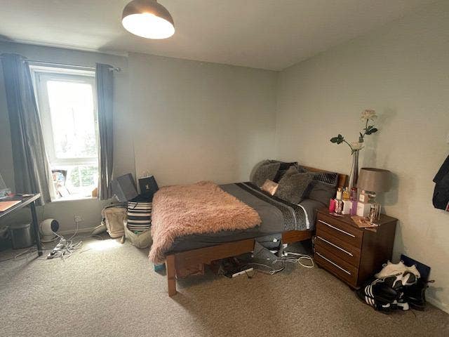 Double Room in Shared Flat SE1 Main Photo