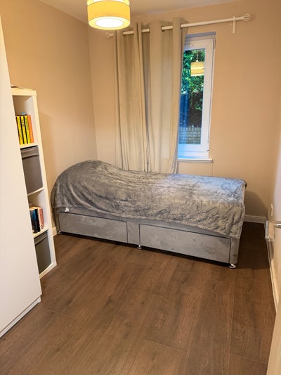 Furnished single room with Private bathroom Main Photo