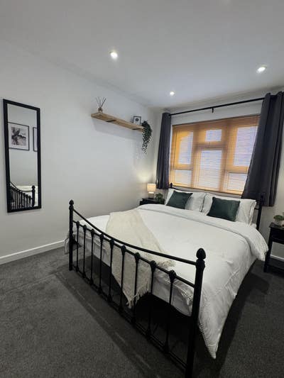Lovey double room, newly renovated Main Photo