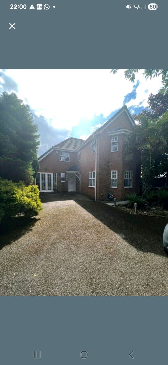 Great location single room L9 Main Photo