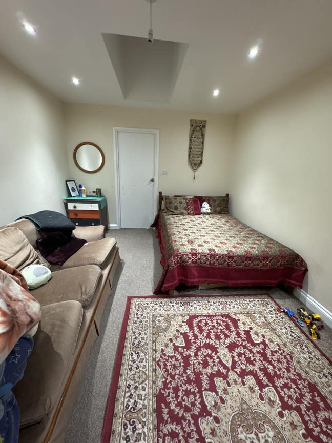 Double bedroom  Main Photo