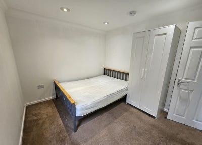  Large Double Room  &pound;545 Main Photo