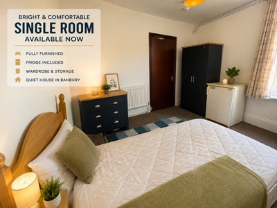 Quiet |Newly decorated|Town Centre|Bills Included Main Photo
