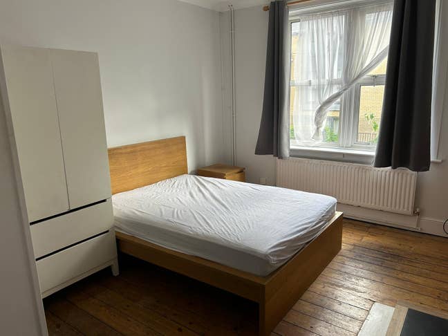 Room in Shared House - Braintree station  Main Photo
