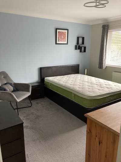 Large double bedroom  Main Photo