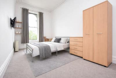 Student Room to Rent - Cotham Main Photo