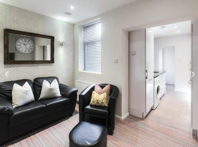 Professional house share in Stoke Main Photo