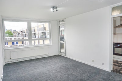 Sharers Welcome - 3 bed duplex in Haggerston N1 Main Photo