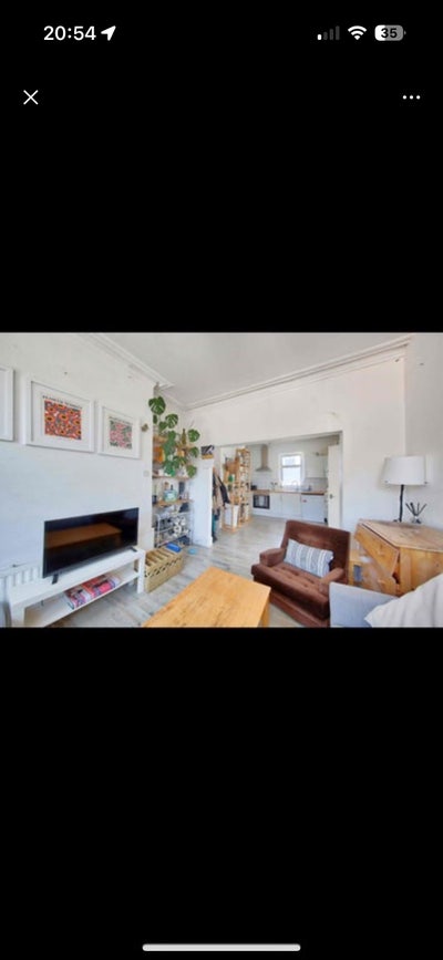 Double room in Tooting available July Main Photo