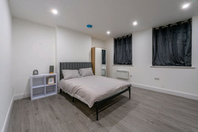 Central London Elephant Castle Studios! Main Photo