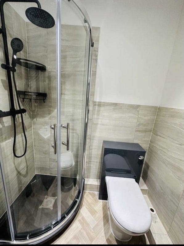  Double room for Single Use To Let Main Photo
