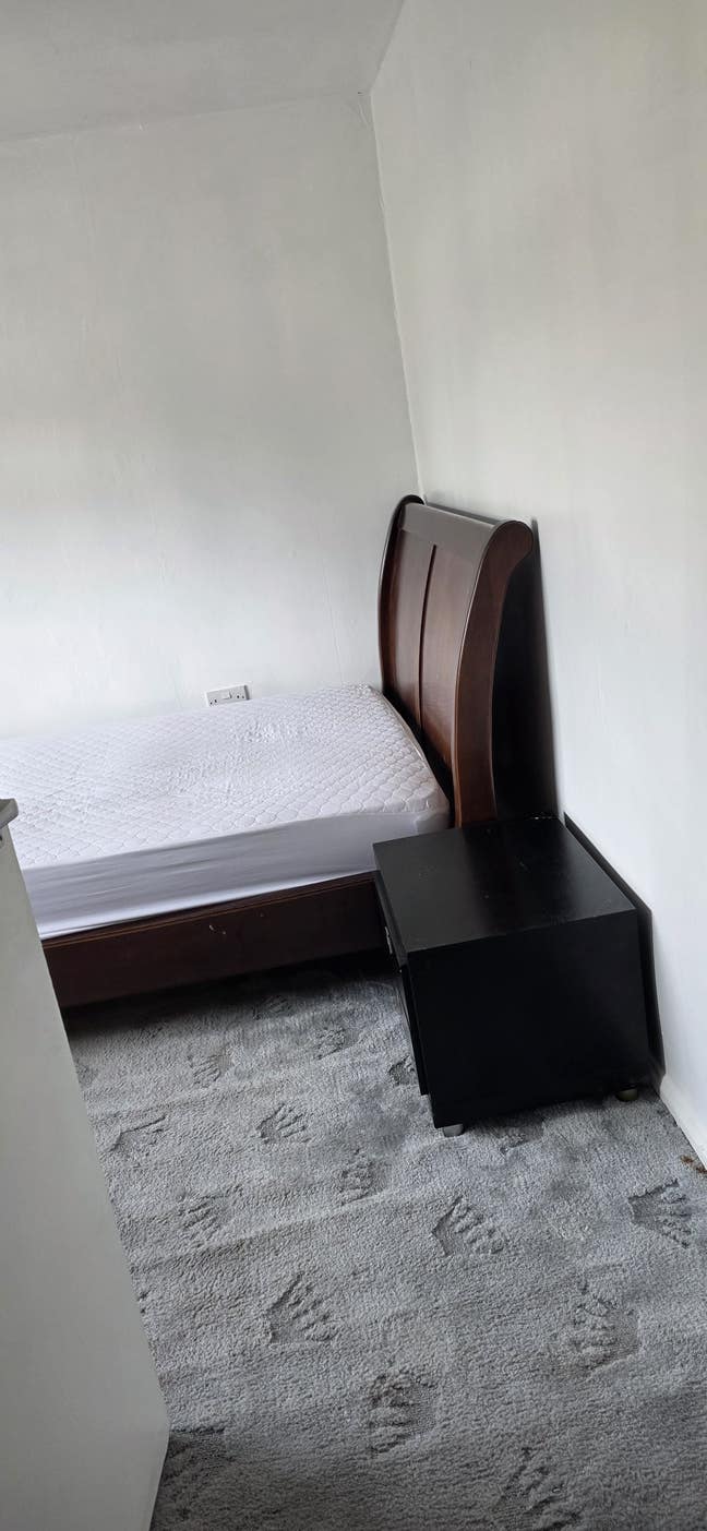 Double room to rent  Main Photo