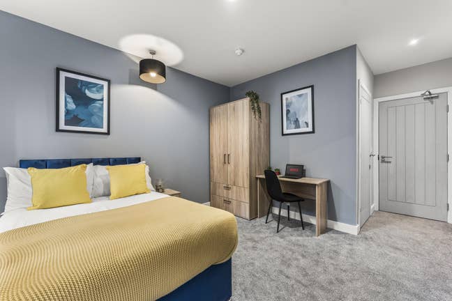 All Bills Included | Full Studios & Ensuites, NG2 Main Photo