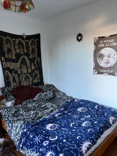 1 Room Available for Rent in Beautiful Victorian  Main Photo