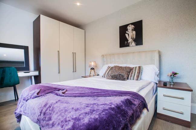 Luxury Double Ensuite Room with garden  Main Photo