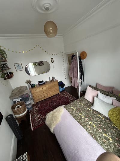 Lovely double bedroom with patio in Finsbury Park Main Photo