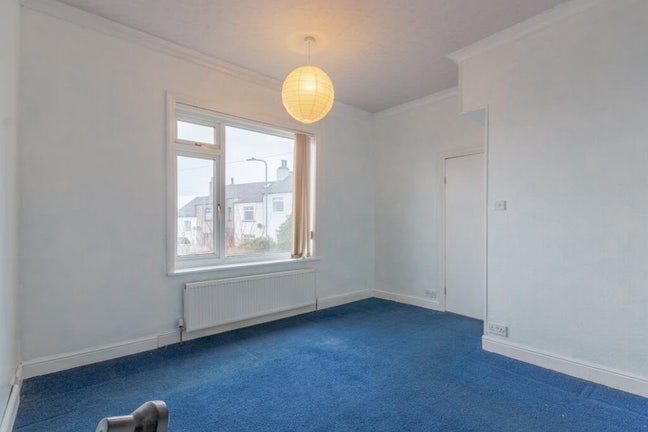 Detached Bungalow House Share Main Photo