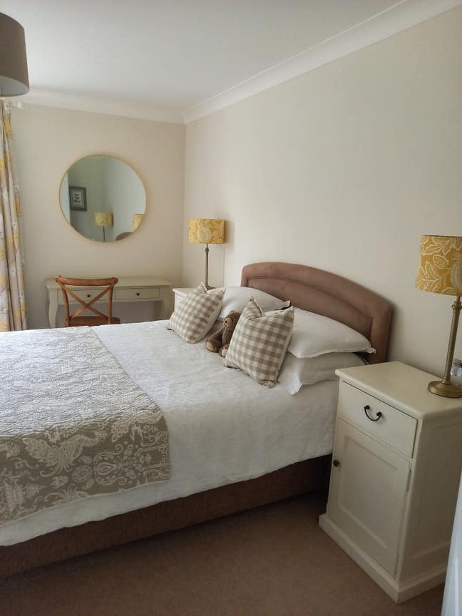 Large, double en-suite Westbourne/Bournemouth Main Photo