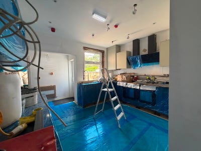🏡Coming Soon💯 Luxury Living on Chandos Street Main Photo