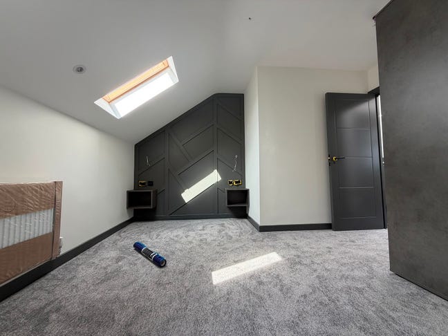 🏡Coming Soon💯 Luxury Living on Chandos Street Main Photo