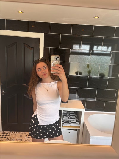 Mid 20s looking for house share  Main Photo