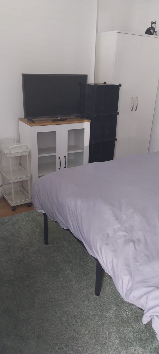 Furnished Double Room Available - &pound;700 PCM Main Photo