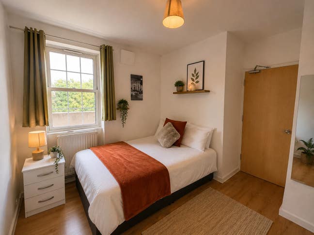 🏡 Bright & Cosy Room Available-Oval Main Photo