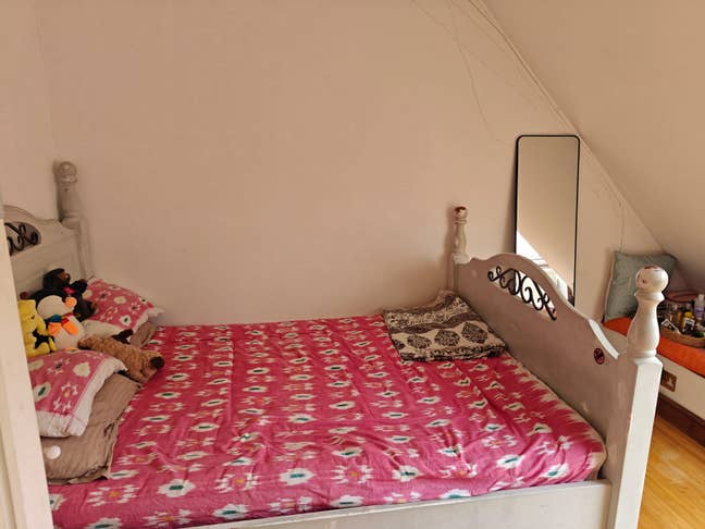 Room available in Crossharbour 5 July Onwards Main Photo