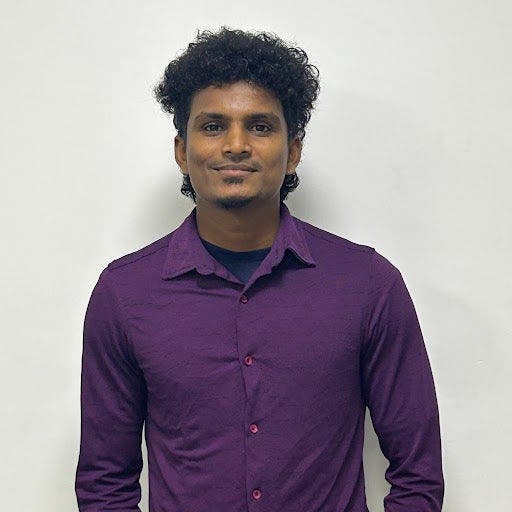 35 year old Male seeks a single or double room Main Photo