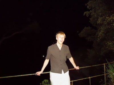 Looking for room/flatmate(s) to move into East Main Photo