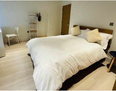 Double room in Leicester Square Main Photo