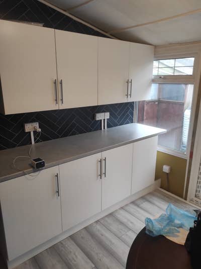 1 Bed available sharing In a house Main Photo