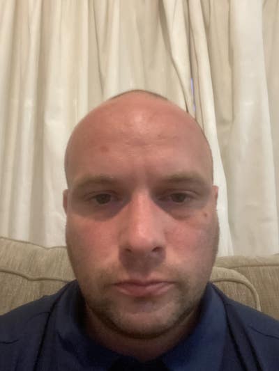 36 working full time  Main Photo