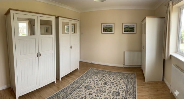KingSize Room with  Main Photo