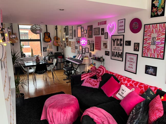 Room to let in gorgeous 2 bed house (Lgbtq+ home) Main Photo