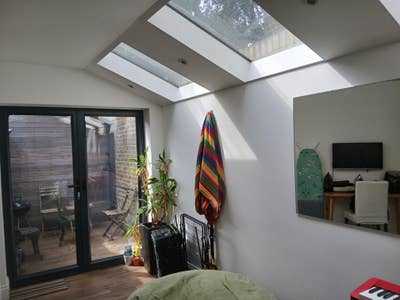 Super chill 10 day Hackney sublet - &pound;300 - 24//06  Main Photo