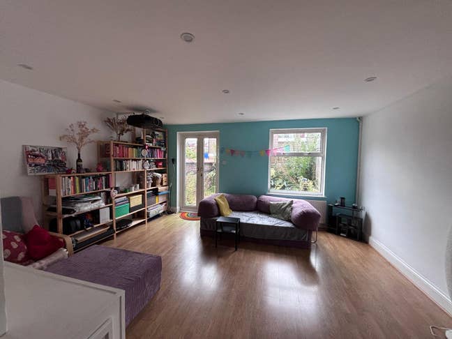 Large Double Room in Bethnal Green – Bills Incl. Main Photo