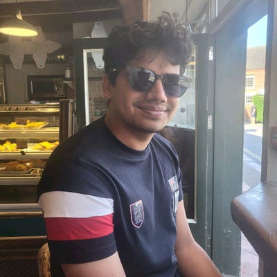Researcher, 27, looking to buddyup for a 2/3 bed Main Photo