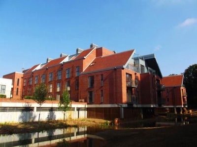 Furnished Two Bed Flat with all bills  Main Photo