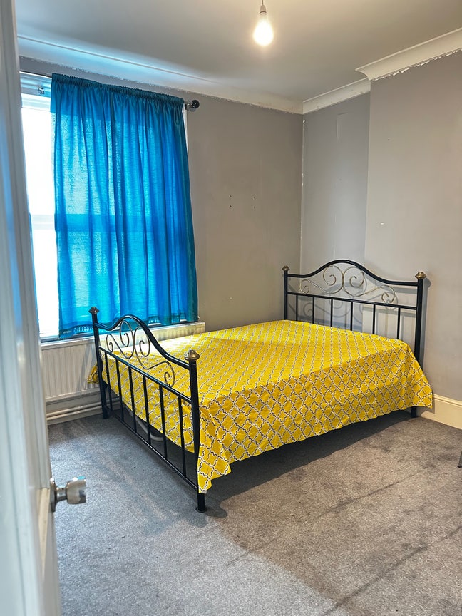 Double room to let Main Photo