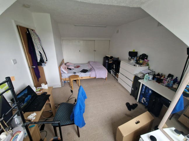 For 7 Days Only Large Double Bed in Wembley Park Main Photo