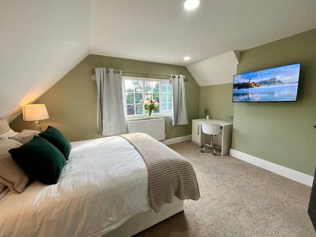 Modern Double Room En Suite Kings Heath Main Photo