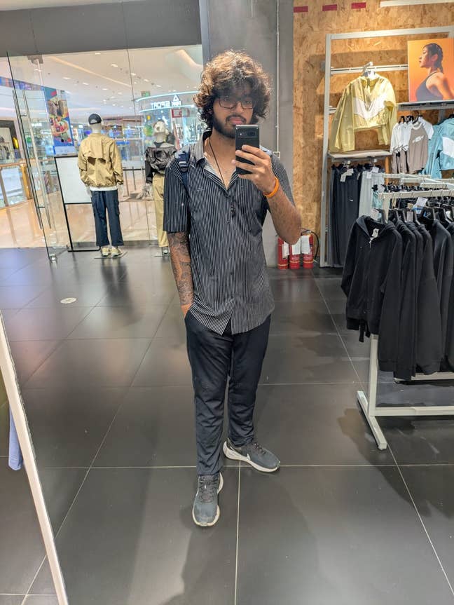 Software Engineer Looking for Flatshare in Central Main Photo
