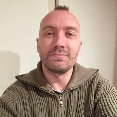 Gay male seeks a flat  Main Photo