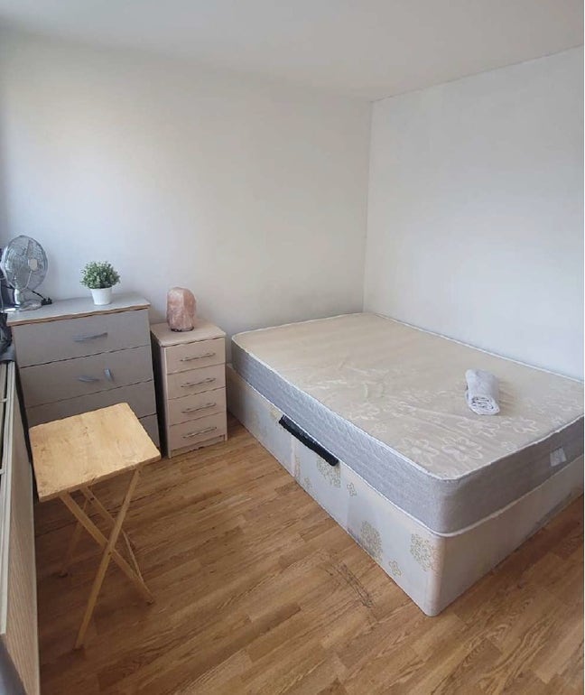 1 Double Room To-Let - Bermondsey Main Photo